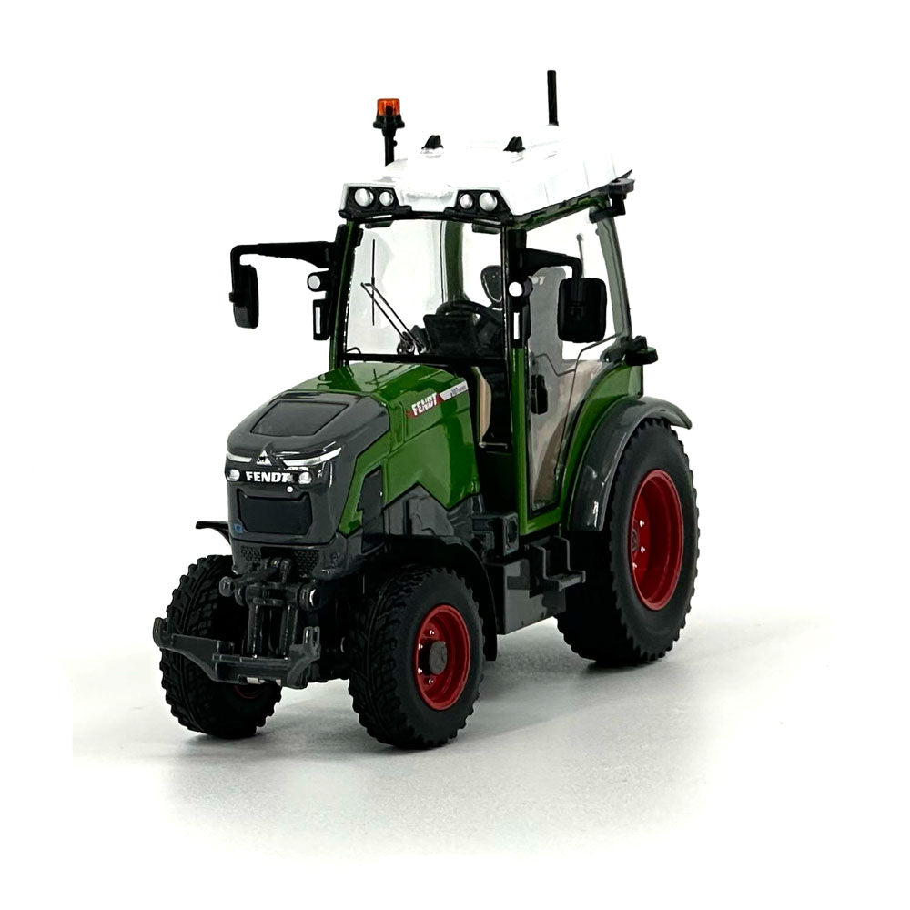 
                  
                    USK Scalemodels 10660 fendt e107 v vario traktor 1:32 8
                  
                