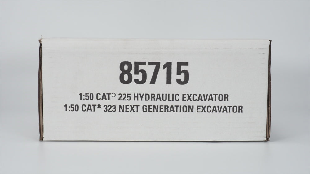 
                  
                    Load and play video in Gallery viewer, Diecast Masters 85715 cat bagger 225 323 set evolution series 1:50 Video
                  
                