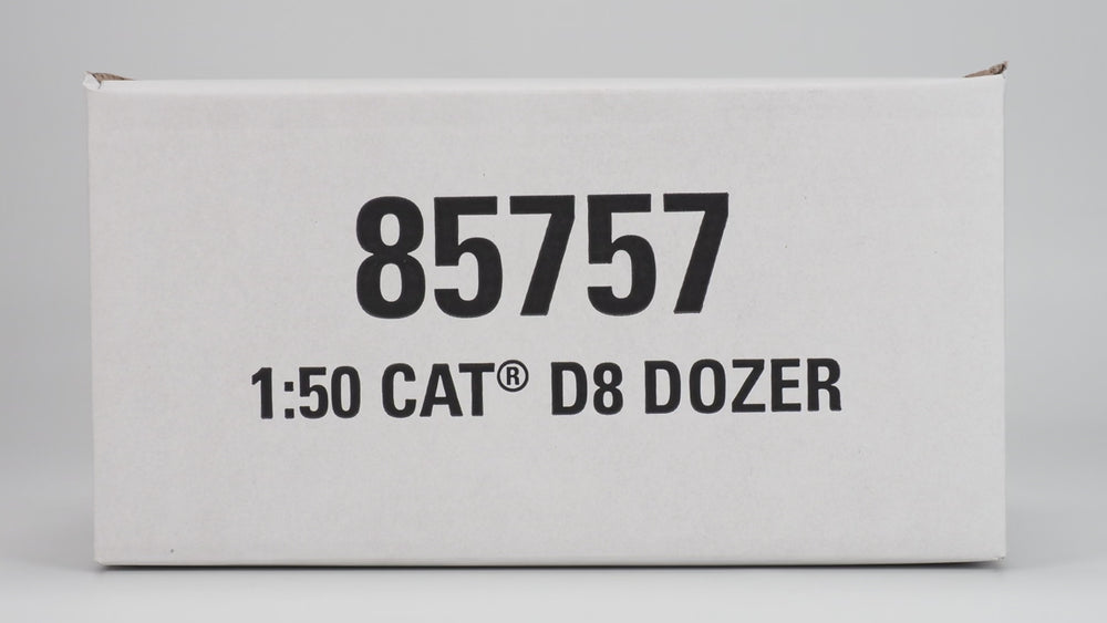 
                  
                    Load and play video in Gallery viewer, Diecast Masters 85757 cat d8 bulldozer standard 1:50 Video
                  
                